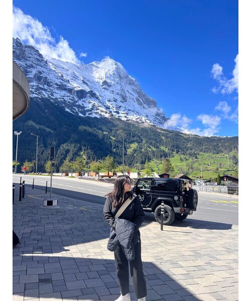 WOOALONG（ウアロン）の「Signature relax wide pants - BLACK（スウェットパンツ・レディース・ブラック・LARGE/MEDIUM/SMALL）」の11枚目の写真