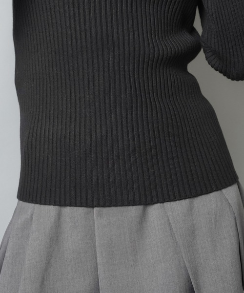 SPINNS（スピンズ）の「ワンホン系デコルテ美人☆上品オフショルリボンニット（ニット/セーター・レディース・ブラック/グレー/ホワイト・ONESIZE）」の19枚目の写真