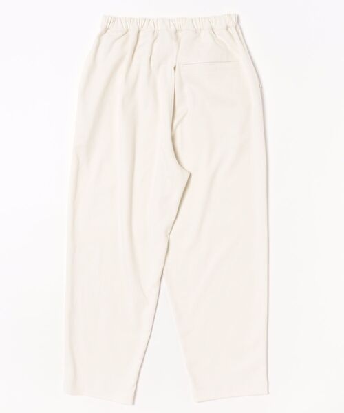 SUPER HAKKA（スーパーハッカ）の「ポリエステルレーヨンストレッチテーパードパンツ（その他パンツ・レディース・オフホワイト/ブラック/チャコール・M/S）」の4枚目の写真