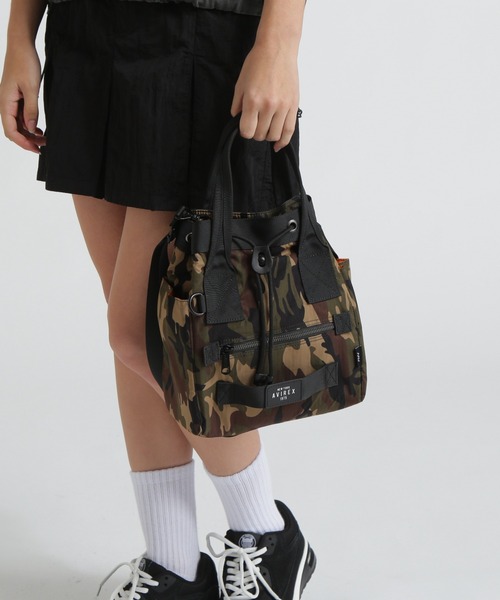 AVIREX（アヴィレックス）の「《直営店限定》RIPSTOP MINI SHOULDER BAG/リップストップ ミニショルダーバッグ（ショルダーバッグ・レディース・カモフラージュ/ブラック/セージグリーン・F）」の3枚目の写真