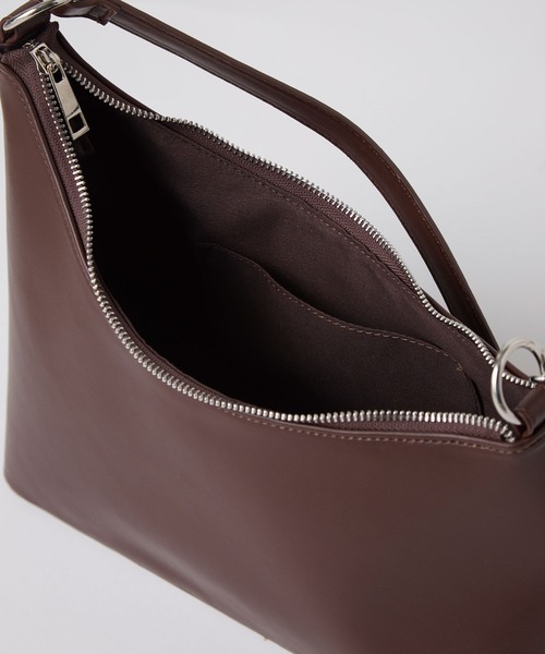 Elishe(エリシェ)の「アシメワンハンドルバッグ(ハンドバッグ・レディース・ブラック/ホワイト/ブラウン・FREE)」の13枚目の写真