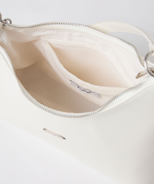 Elishe(エリシェ)の「アシメワンハンドルバッグ(ハンドバッグ・レディース・ブラック/ホワイト/ブラウン・FREE)」の4枚目の写真