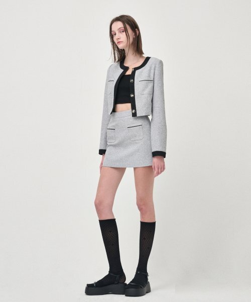 ETMON(エトモン)の「Piping Pocket Tweed Mini Skirt, Black(スカート・レディース・その他・MEDIUM/SMALL)」の5枚目の写真