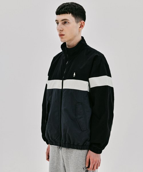 YALE(イェール)の「ナイロン トラック ブルゾン グリーン(ブルゾン・レディース・その他・MEDIUM/LARGE/SMALL)」の6枚目の写真