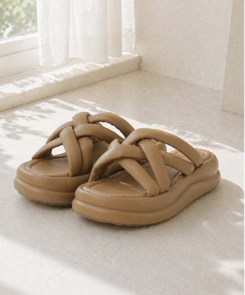 Per sist ence(パーシエンス)の「クロスラインサンダル(サンダル・レディース・ブラウン/ブラック/アイボリー・LARGE/MEDIUM)」の3枚目の写真