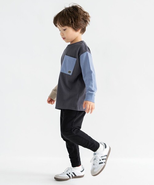 DRC branshes(ディーアールシーブランシェス)の「【WEB限定/DRC】ポケット長袖Tシャツ(Tシャツ/カットソー・キッズ・オフホワイト/その他4/ブルーグレー/ブラック/ラベンダー/その他2/その他1/その他3・100/110/120/140/130/150/160)」の21枚目の写真