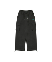 KINETICLO（キネティクロ）の「Two-Way String Cargo Pants (BLACK)（スウェットパンツ）」