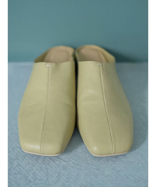 Ungrid（アングリッド）の「スクエアトゥヒールサンダル（サンダル・レディース・ブラック/イエロー・L/M/S）」の8枚目の写真