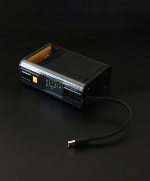 C520(シーゴーニーゼロ)の「〈C520/シーゴーニーゼロ〉 準固体モバイルバッテリー 20,000mAh(スマホグッズ・メンズ・ブラック・ONE SIZE)」の1枚目の写真