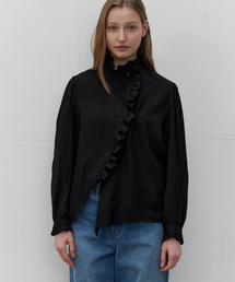 RUFFLE COLLAR BLOUSE - BLACK