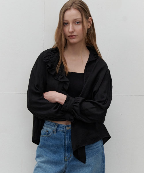 SO IR(ソイール)の「RUFFLE COLLAR BLOUSE - BLACK(シャツ/ブラウス・レディース・その他・FREE)」の3枚目の写真