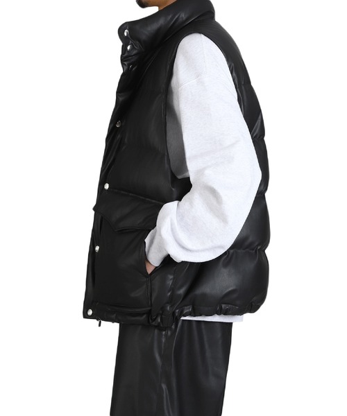 DAIWA PIER39（ダイワピア39）の「DAIWA PIER39 / ダイワ ピアサーティナイン：TECH 2WAY SYNTHETIC SKIN DOWN JACKET：BW-41025W[PIE]（ダウンジャケット/コート・メンズ・ブラック・S/M/L/XL）」の2枚目の写真