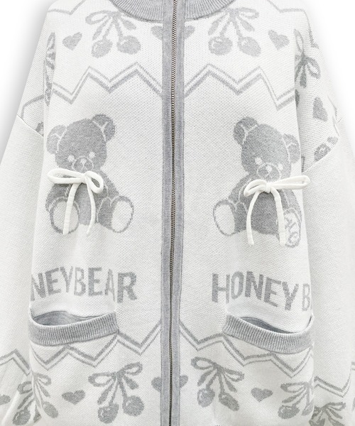 Honey Cinnamon(ハニーシナモン)の「くまチェリージャガードジップブルゾン(ブルゾン・レディース・ホワイト/ブラック・FREE)」の18枚目の写真