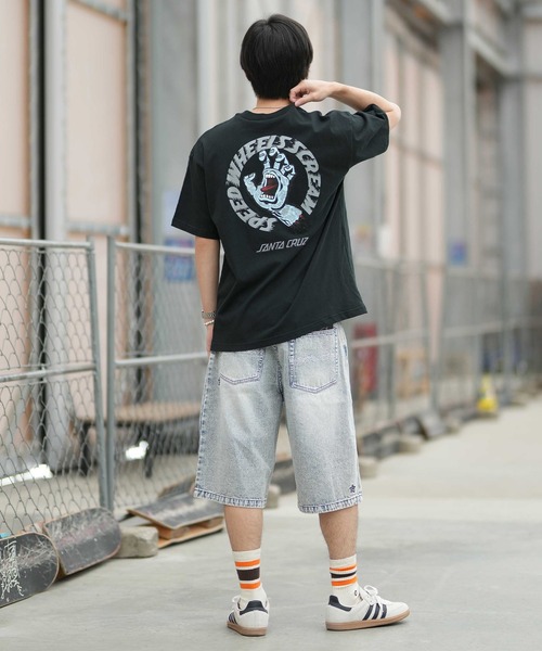 SANTA CRUZ(サンタクルーズ)の「SANTA CRUZ/サンタクルーズ メンズ 半袖 Tシャツ SPEEDWHEELS タトゥーHAND SS T ムラサキ限定 502262402(Tシャツ/カットソー・メンズ・ブラック/ホワイト/ベージュ・XL/L/M)」の12枚目の写真