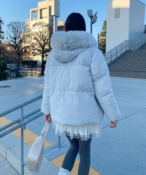 frunco(フランコ)の「ファー付きショートパフブルゾン(ブルゾン・レディース・ピンク/ブルー・FREE)」の17枚目の写真