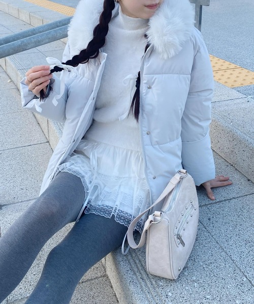 frunco(フランコ)の「ファー付きショートパフブルゾン(ブルゾン・レディース・ピンク/ブルー・FREE)」の12枚目の写真