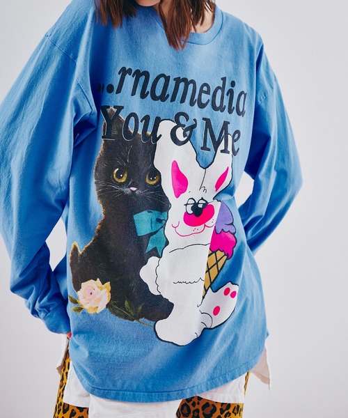 RNA(アールエヌエー)の「M2618 キャット&ラビットロンT(Tシャツ/カットソー・レディース・ライトブルー/ホワイト/オレンジ・MEDIUM)」の1枚目の写真