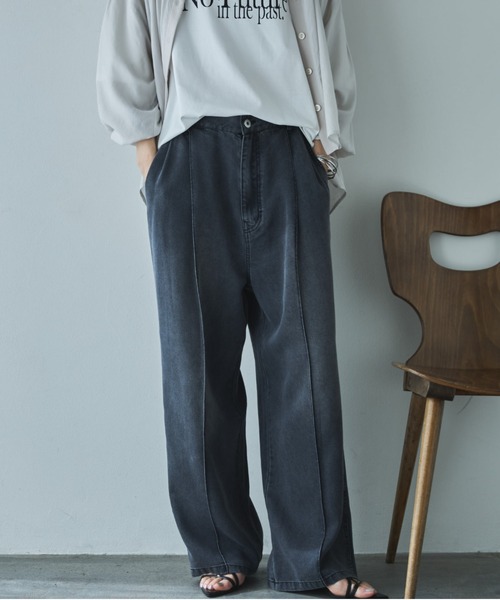 Doux archives(ドゥアルシーヴ)の「【やわらかシリーズ】センターシームソフトデニム(デニムパンツ・レディース・ブルー/チャコールグレー/サックスブルー・MEDIUM/SMALL)」の1枚目の写真