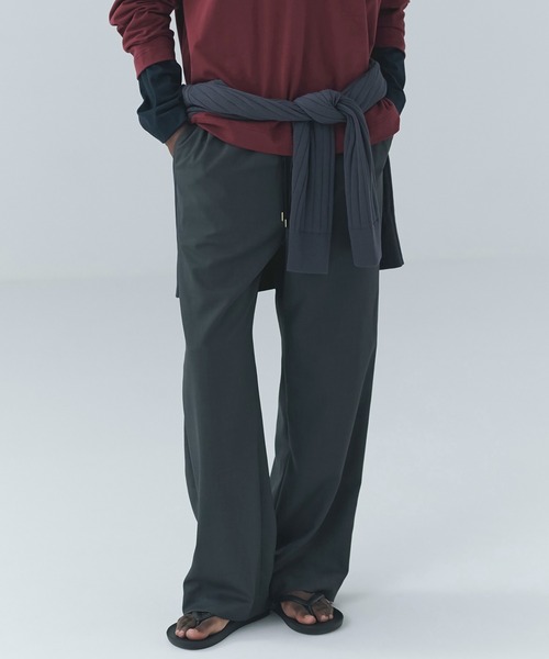 CULLNI(クルニ)の「Dry Gabardine Drawstring Wide Pants(スラックス・メンズ・ネイビー/チャコール/カーキ/ブラック・2/1/0)」の1枚目の写真