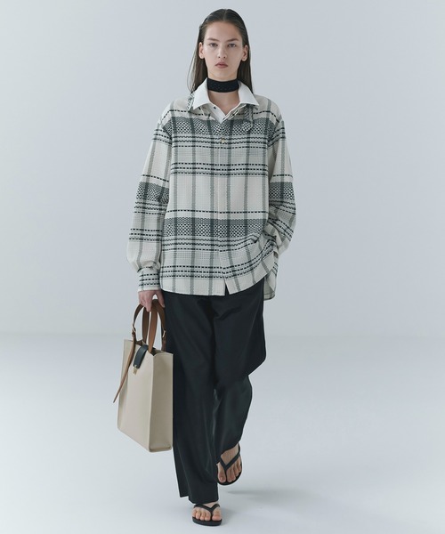 CULLNI(クルニ)の「Dry Gabardine Drawstring Wide Pants(スラックス・メンズ・ネイビー/チャコール/カーキ/ブラック・2/1/0)」の5枚目の写真