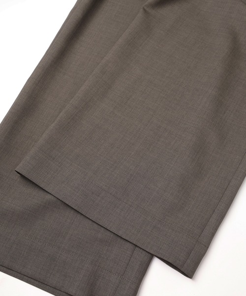 CULLNI(クルニ)の「Dry Gabardine Drawstring Wide Pants(スラックス・メンズ・ネイビー/チャコール/カーキ/ブラック・2/1/0)」の13枚目の写真