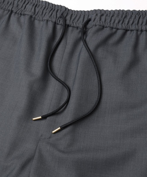 CULLNI(クルニ)の「Dry Gabardine Drawstring Wide Pants(スラックス・メンズ・ネイビー/チャコール/カーキ/ブラック・2/1/0)」の16枚目の写真