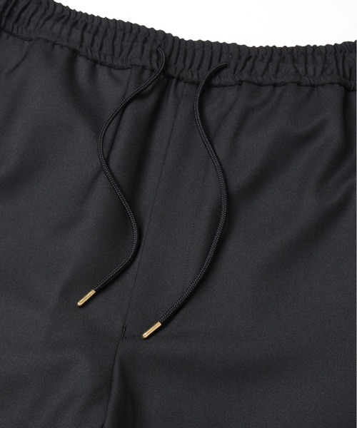 CULLNI（クルニ）の「Dry Gabardine Drawstring Wide Pants（スラックス・メンズ・ネイビー/チャコール/カーキ/ブラック・2/1/0）」の17枚目の写真
