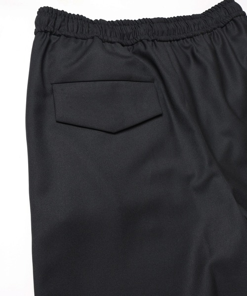 CULLNI（クルニ）の「Dry Gabardine Drawstring Wide Pants（スラックス・メンズ・ネイビー/チャコール/カーキ/ブラック・2/1/0）」の19枚目の写真