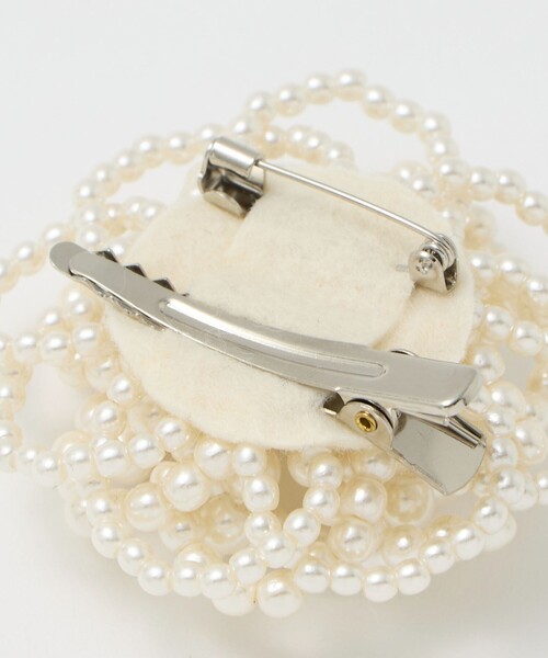 green label relaxing（グリーンレーベルリラクシング）の「フラワーモチーフ コサージュ 26SS（ブローチ/コサージュ・レディース・オフホワイト・FREE）」の7枚目の写真