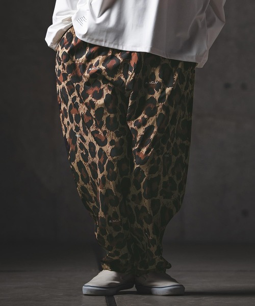 GLIMCLAP(グリムクラップ)の「mp14556-Original Textile Relaxed Fit Pants-Leopard バルーンパンツ(201-024-gls-cg)(その他パンツ・メンズ・レオパード・L/M/S)」の2枚目の写真