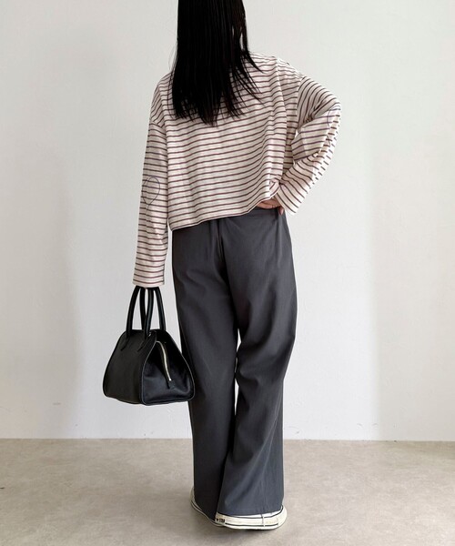 fredy emue(フレディエミュ)の「【接触冷感×UVカット/マルチ機能】ドライオックスセミワイドイージーパンツ(その他パンツ・レディース・チャコールグレー/オフホワイト/ブラック/カーキ・34/36/38)」の7枚目の写真