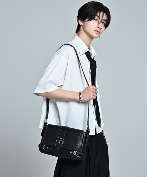 ADRER(アドラー)の「2way Belt Shoulder / Hand Bag / 2WAY ベルトショルダー/ハンドバッグ(ハンドバッグ・メンズ・ブラック・FREE)」の8枚目の写真