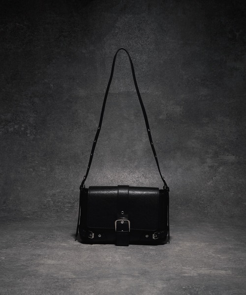 ADRER(アドラー)の「2way Belt Shoulder / Hand Bag / 2WAY ベルトショルダー/ハンドバッグ(ハンドバッグ・メンズ・ブラック・FREE)」の2枚目の写真