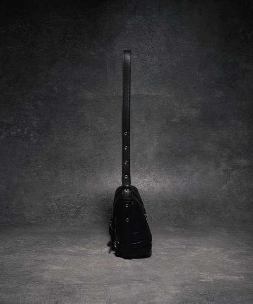 ADRER(アドラー)の「2way Belt Shoulder / Hand Bag / 2WAY ベルトショルダー/ハンドバッグ(ハンドバッグ・メンズ・ブラック・FREE)」の22枚目の写真
