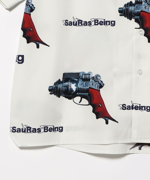 BEAMS T(ビームスティー)の「SauRas Being / S/S ALOHA SHIRTS PISTOL(シャツ/ブラウス・メンズ・ナチュラル・XL/L/M)」の5枚目の写真
