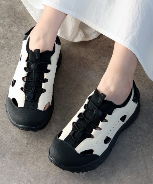 GERRY(ジェリー)の「【GERRY/ジェリー】ライトウェイト ベルクロ ハイソール スニーカー サンダル WOMEN(サンダル・レディース・グレー×ホワイト/ブラック/ブラック×ホワイト・LL/L/M)」の2枚目の写真