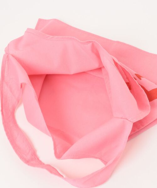 BOBO CHOSES（ボボショーズ）の「Pickles The Dog tote bag（トートバッグ・キッズ・ピンク・FREE）」の4枚目の写真