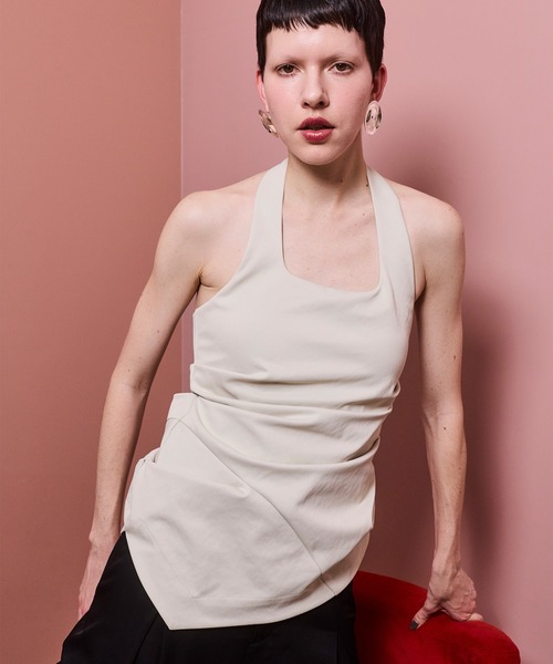 OMMO（オーエムエムオー）の「HALTER NECK TOP（その他トップス・レディース・ブラック/ホワイト・36/38）」の11枚目の写真
