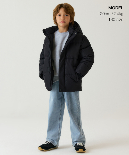 MUSINSA STANDARD KIDS（ムシンサスタンダードキッズ）の「フードパーカーダウンプファーショートパディングジャケット[ブラック]（ブルゾン・レディース・その他・100/110/120/130/140/150/160）」の9枚目の写真