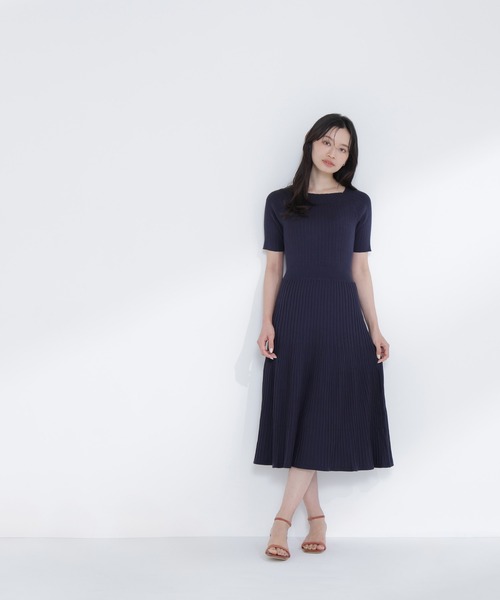 NATURAL BEAUTY BASIC（ナチュラルビューティーベーシック）の「◇アイレットフレアニットワンピース（ワンピース・レディース・ラベンダー/ピンク/ネイビー・FREE）」の9枚目の写真