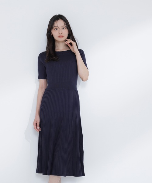 NATURAL BEAUTY BASIC（ナチュラルビューティーベーシック）の「◇アイレットフレアニットワンピース（ワンピース・レディース・ラベンダー/ピンク/ネイビー・FREE）」の11枚目の写真