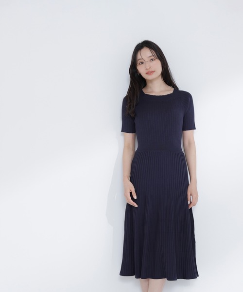 NATURAL BEAUTY BASIC（ナチュラルビューティーベーシック）の「◇アイレットフレアニットワンピース（ワンピース・レディース・ラベンダー/ピンク/ネイビー・FREE）」の13枚目の写真