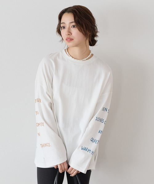 HEART MARKET(ハートマーケット)の「袖ロゴ刺繍プルオーバー(Tシャツ/カットソー・レディース・ブルー/ナチュラル/ホワイト/ネイビー・FREE)」の1枚目の写真