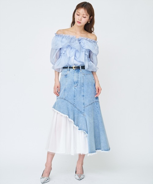 AND COUTURE(アンドクチュール)の「チュール切替デニムスカート(デニムスカート・レディース・ブルー/オフホワイト・SMALL/MEDIUM)」の12枚目の写真