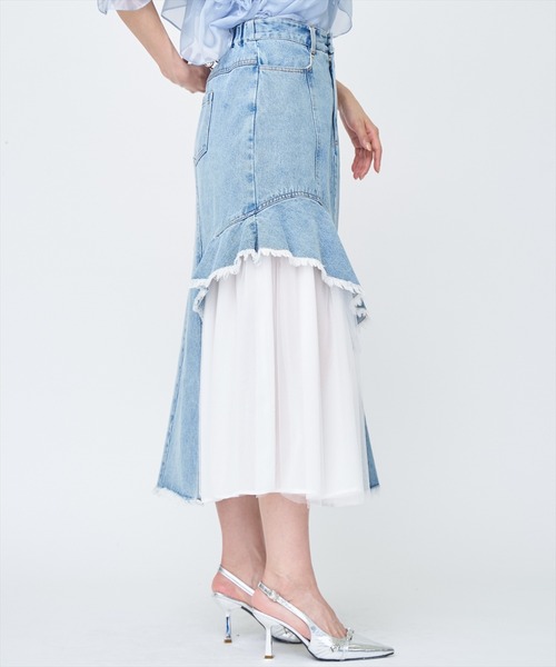 AND COUTURE(アンドクチュール)の「チュール切替デニムスカート(デニムスカート・レディース・ブルー/オフホワイト・SMALL/MEDIUM)」の15枚目の写真