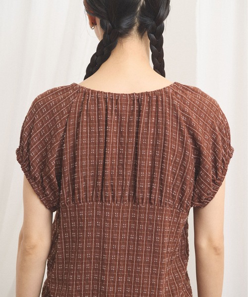 fig London(フィグロンドン)の「Kate blouse(シャツ/ブラウス・レディース・ブラウン・FREE)」の18枚目の写真