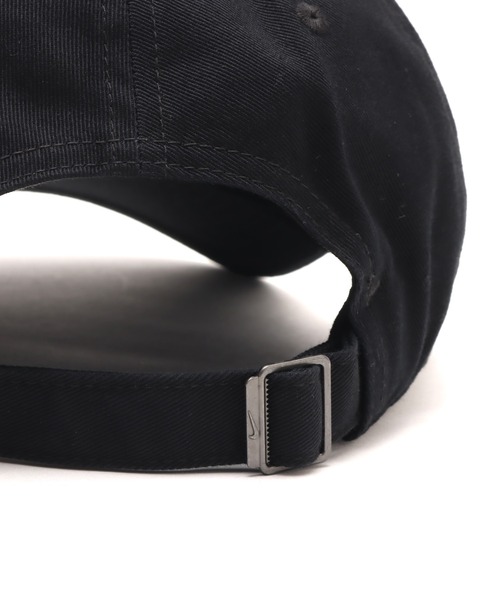 NIKE(ナイキ)の「NIKE CLUB UNSTRUCTURED ORGANIC COTTON CAP / ナイキ クラブ アンストラクチャード オーガニックコットン キャップ【SP】(キャップ・メンズ・ブラック・M/L)」の3枚目の写真