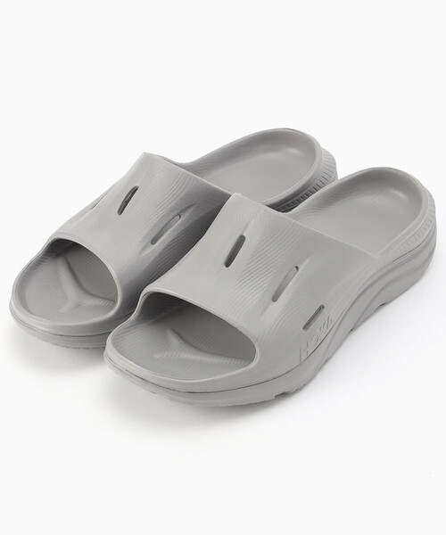 HOKA(ホカ)の「HOKA/ホカ ORA RECOVERY SLIDE 3【26.0-28.0cm】(サンダル・メンズ・グレー/ブラック・9/10/8)」の2枚目の写真