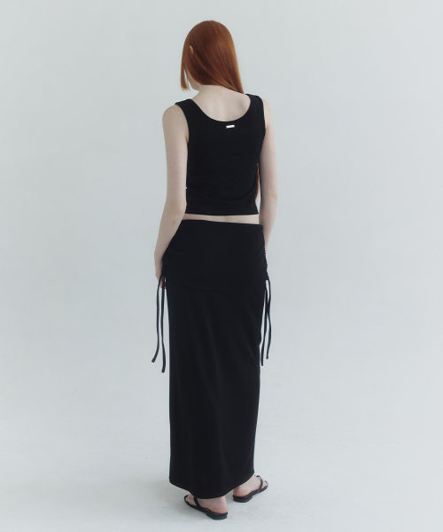 MICANE（ミケーネ）の「メナスリーブレスフォールドスカートセットアップ（スカート・レディース・ブラック/チャコール・SMALL/MEDIUM/LARGE/X-LARGE）」の4枚目の写真