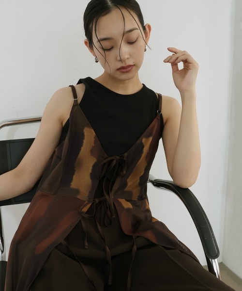 hellam(へラム)の「ニュアンスシアーキャミワンピース(ワンピース・レディース・ベージュ/ブラックミックス/ブラウン・FREE)」の14枚目の写真